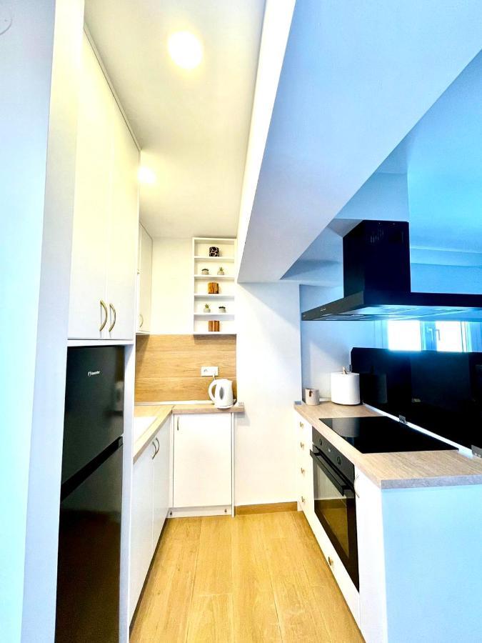 Iris Luxury House Apartamento Áyioi Dhéka Exterior foto
